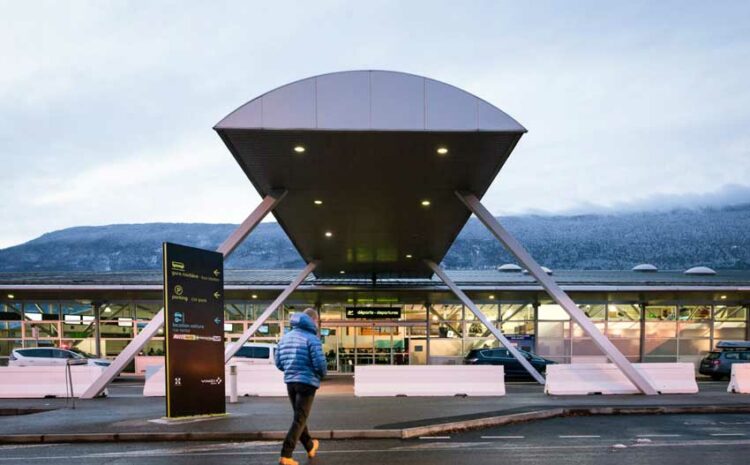  Aéroport de Chambéry → Stations de Ski